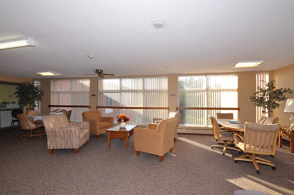 South Shore Park Apartments, 255 Mill St., Excelsior, MN RentCafe
